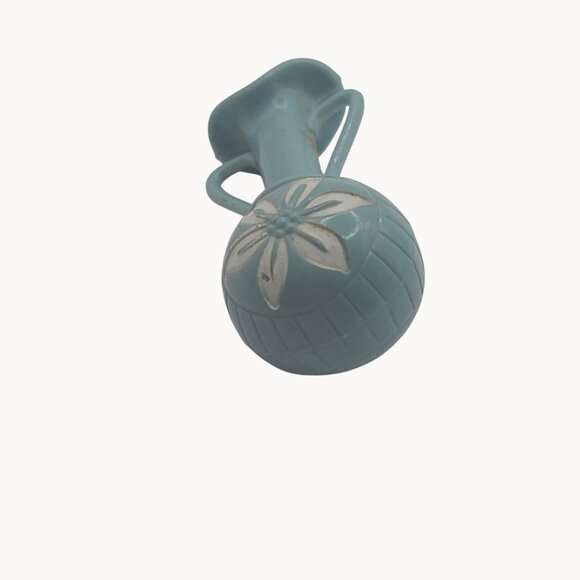 VTG Brooch 1950s MCM Stoneware Figural Floral Vase Pastel Blue White Pin Jewelry - Picture 8 of 9